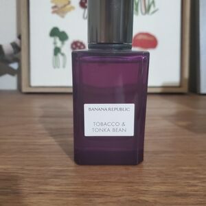 Banana Republic Deep Purple Fragrance